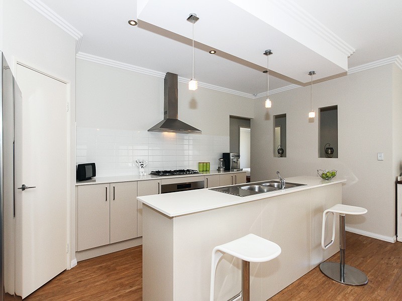 25 Barquentine Avenue, Jindalee WA 6036