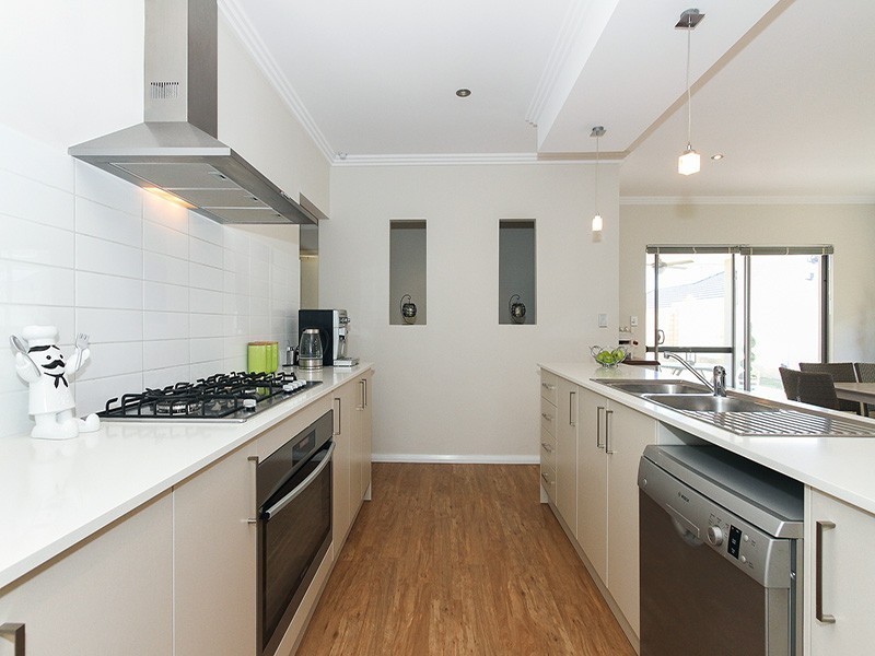 25 Barquentine Avenue, Jindalee WA 6036