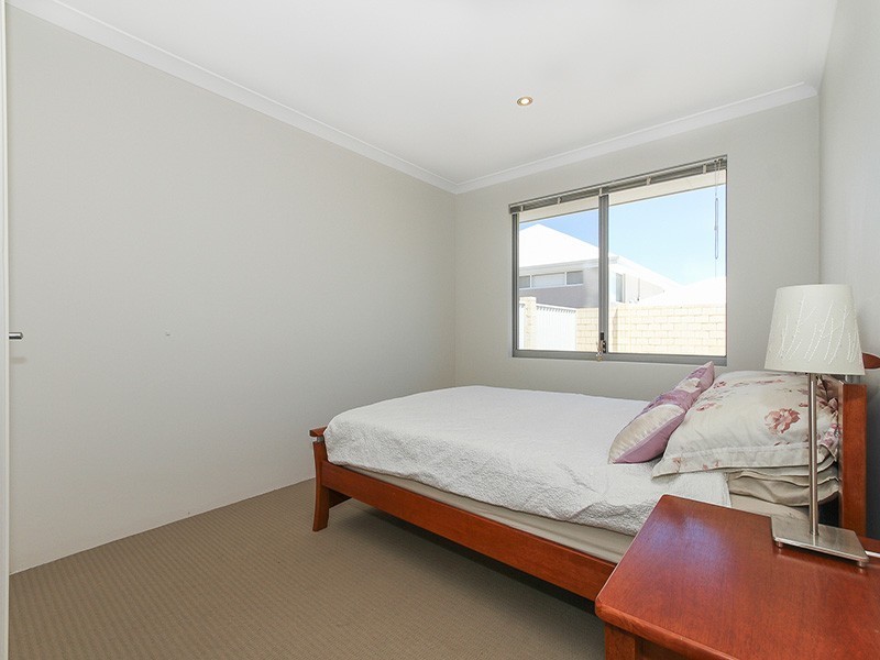 25 Barquentine Avenue, Jindalee WA 6036