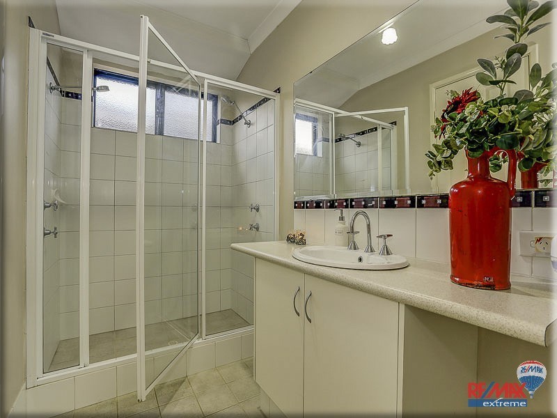 10 Whitland Street, Butler WA 6036