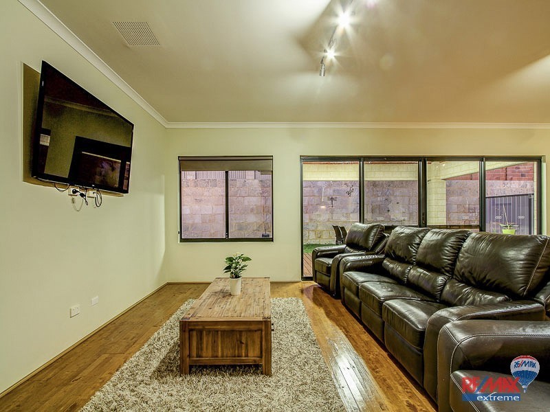 176 Lagoon Drive, Yanchep WA 6035