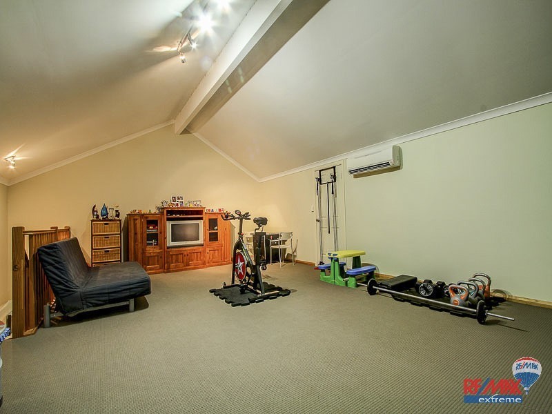 176 Lagoon Drive, Yanchep WA 6035
