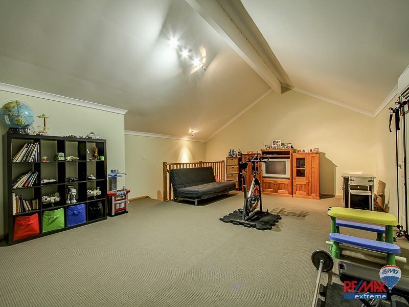 176 Lagoon Drive, Yanchep WA 6035