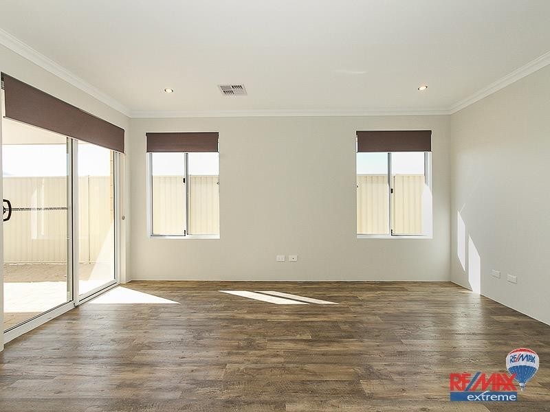 17 Bearing Way, Alkimos WA 6038