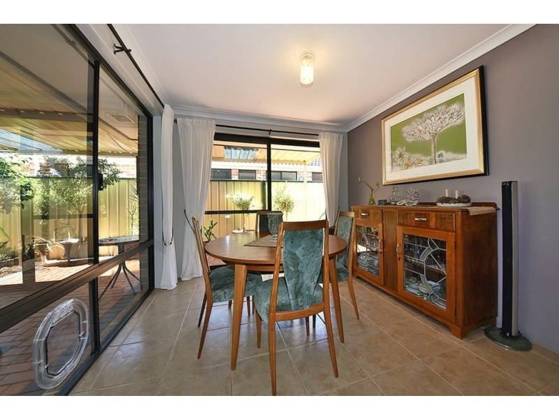 6 Kurnalpi Turn, Wanneroo WA 6065