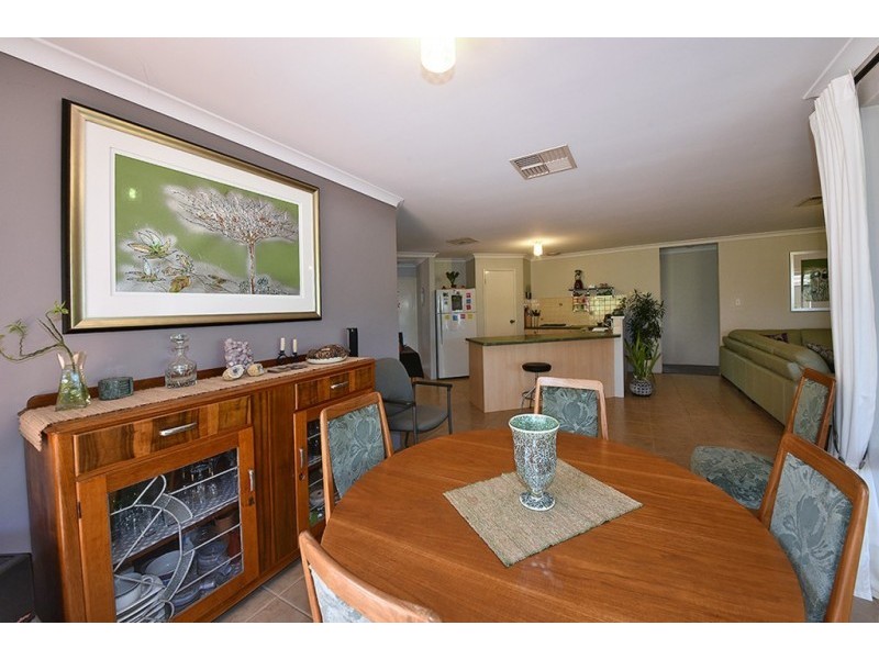 6 Kurnalpi Turn, Wanneroo WA 6065