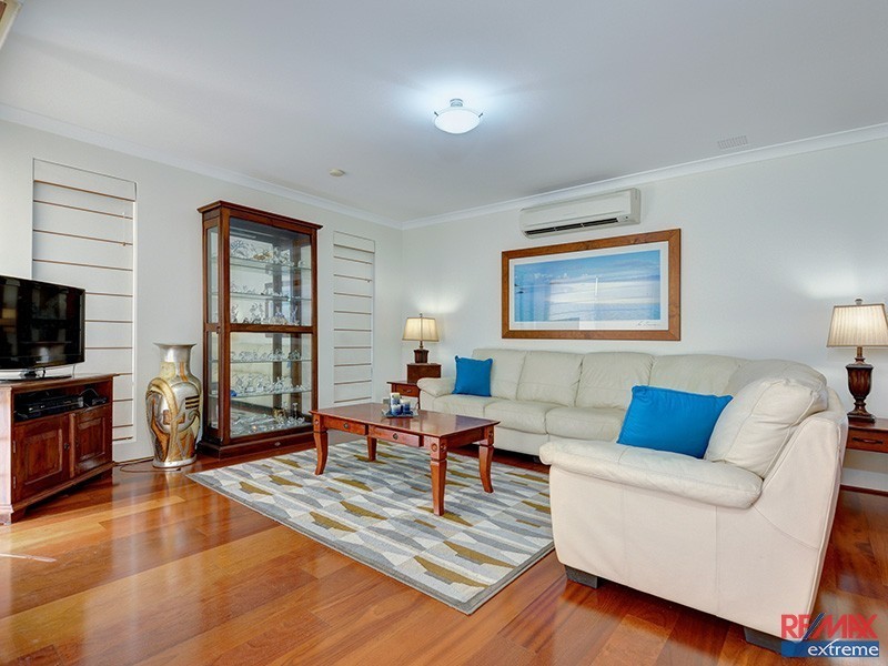 119 East Road, Hocking WA 6065