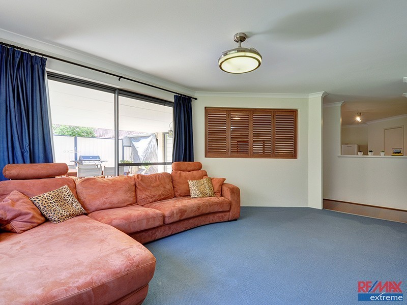 119 East Road, Hocking WA 6065