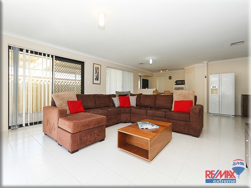 66 Vanderlin Crescent, Ridgewood WA 6030