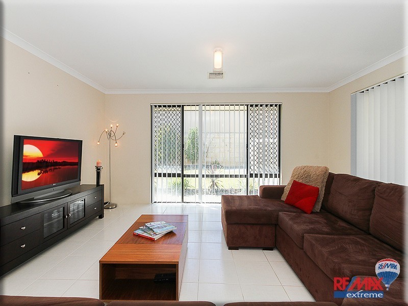 66 Vanderlin Crescent, Ridgewood WA 6030