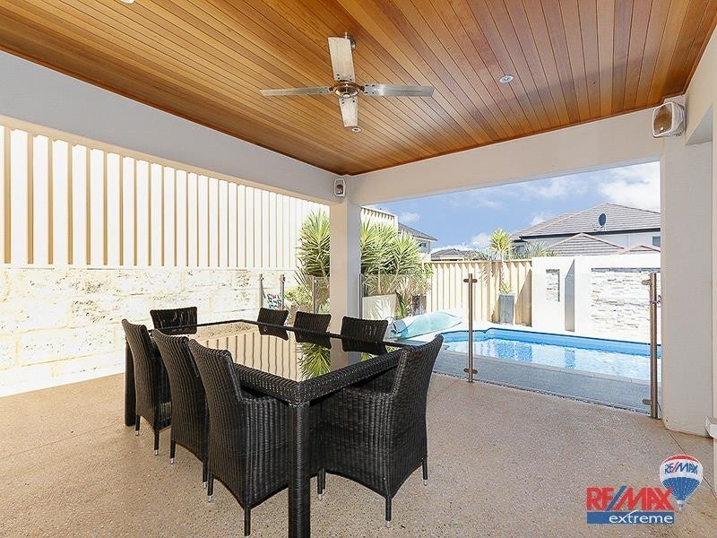 5 Tulum Approach, Iluka WA 6028