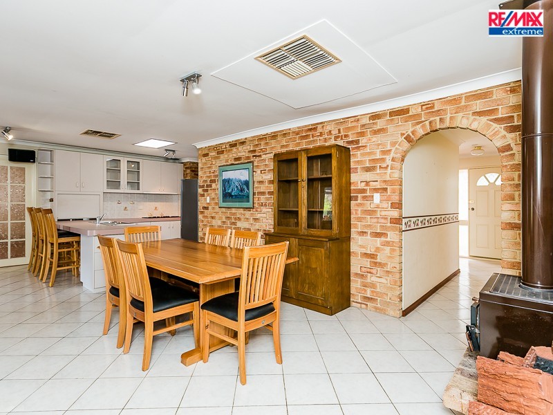 5 Caprice Place, Heathridge WA 6027