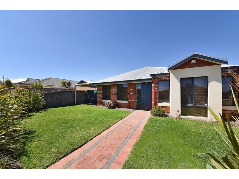 6 Kahana Parkway, Butler WA 6036