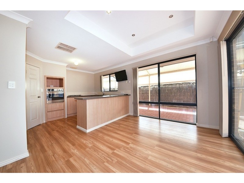 6 Kahana Parkway, Butler WA 6036