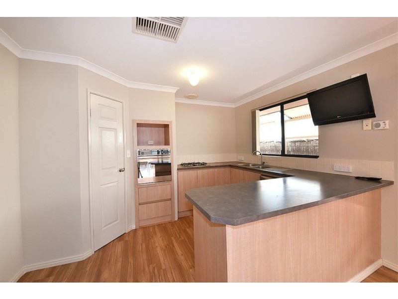 6 Kahana Parkway, Butler WA 6036