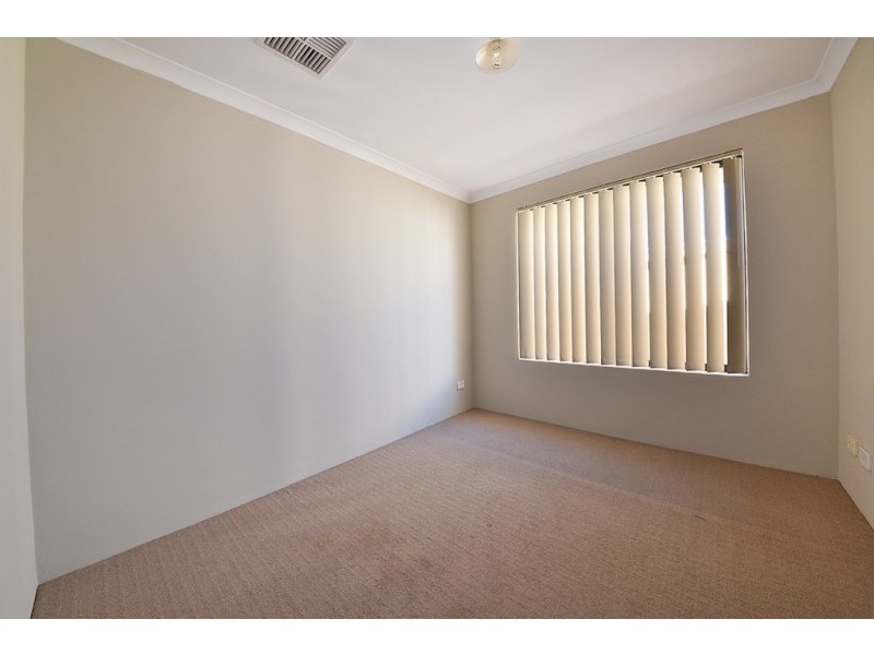 6 Kahana Parkway, Butler WA 6036