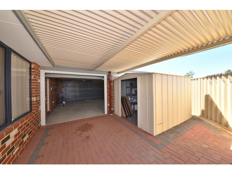 6 Kahana Parkway, Butler WA 6036