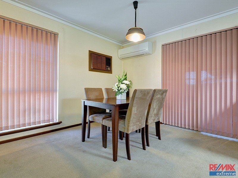 2 Kelly Road, Girrawheen WA 6064