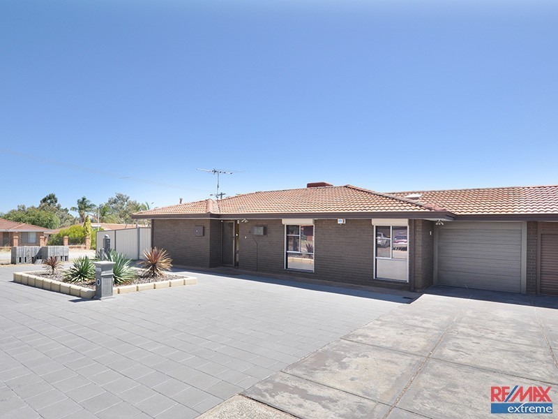 2 Kelly Road, Girrawheen WA 6064