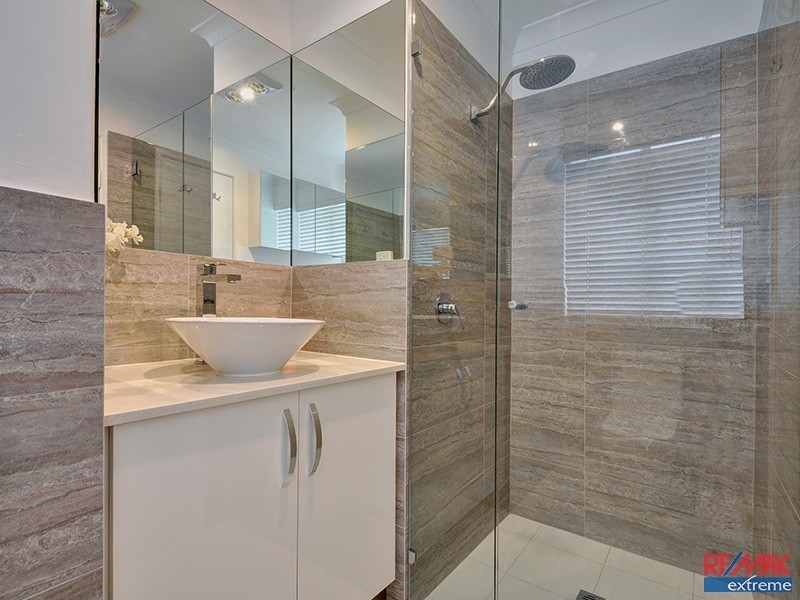 4 Ghan Place, Currambine WA 6028