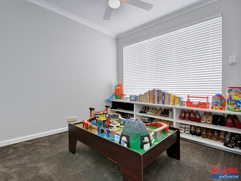 4 Ghan Place, Currambine WA 6028