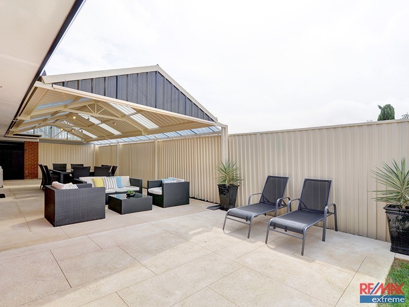 4 Ghan Place, Currambine WA 6028