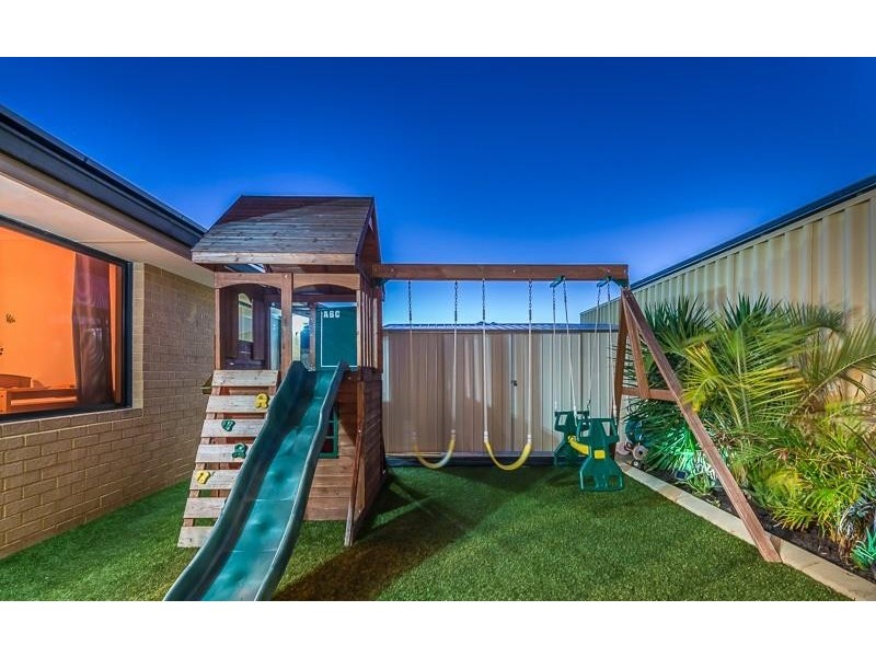 23 Salterforth Road, Butler WA 6036