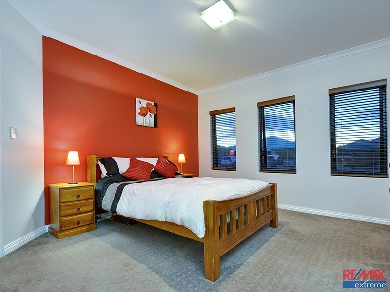 12 Alandale Bend, Banksia Grove WA 6031