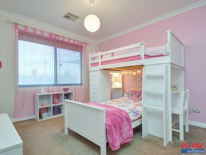 12 Alandale Bend, Banksia Grove WA 6031