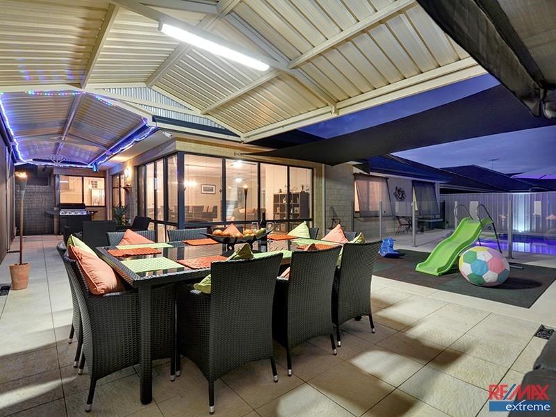 12 Alandale Bend, Banksia Grove WA 6031