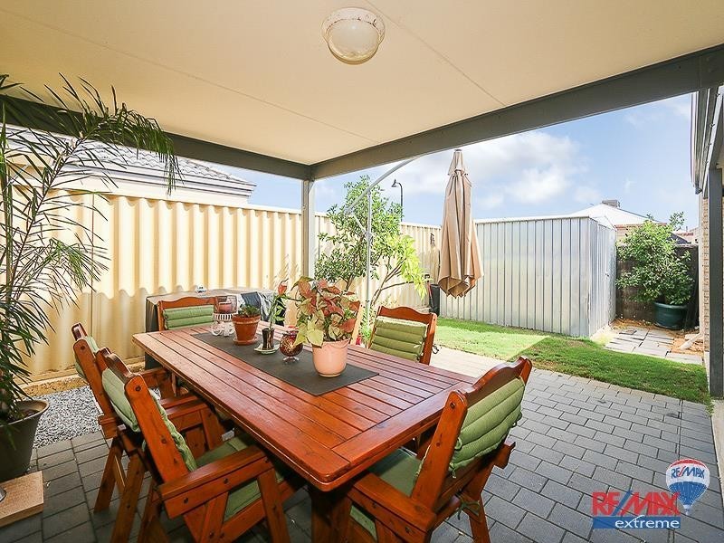 32 Finglas Meander, Butler WA 6036