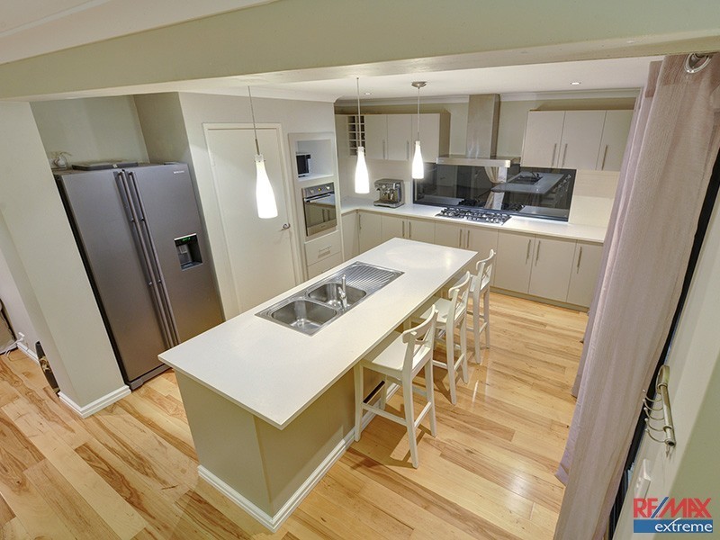 20 Toledo Drive, Hocking WA 6065