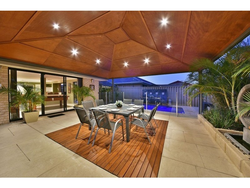 95 Da Vinci Drive, Tapping WA 6065