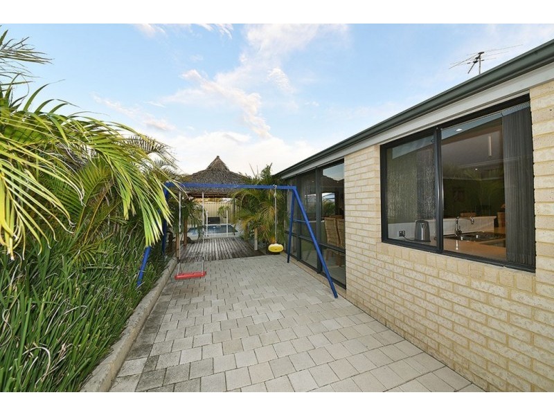 95 Da Vinci Drive, Tapping WA 6065