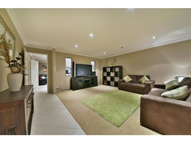 57 Yandella Promenade, Tapping WA 6065