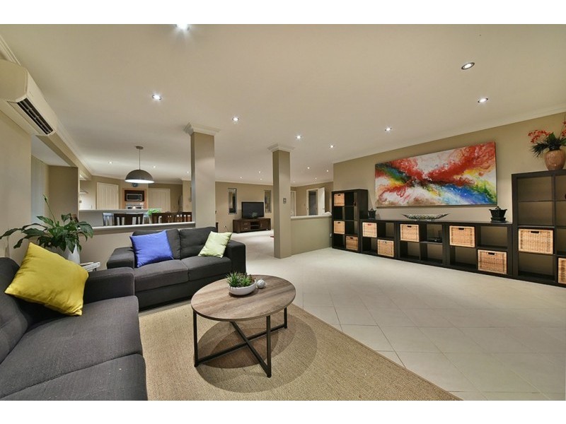57 Yandella Promenade, Tapping WA 6065