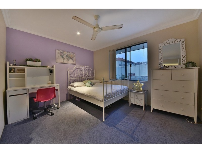 57 Yandella Promenade, Tapping WA 6065