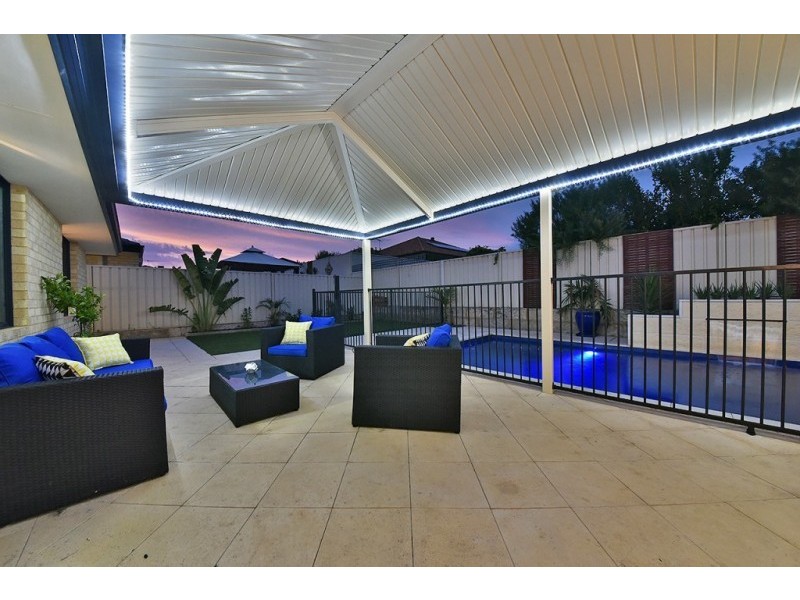57 Yandella Promenade, Tapping WA 6065