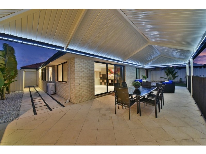 57 Yandella Promenade, Tapping WA 6065