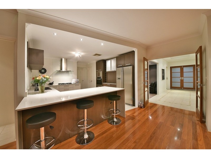 7 Champaigne Drive, Tapping WA 6065