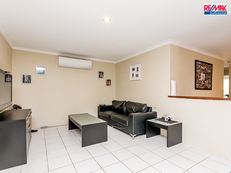 10 Christmas Avenue, Heathridge WA 6027