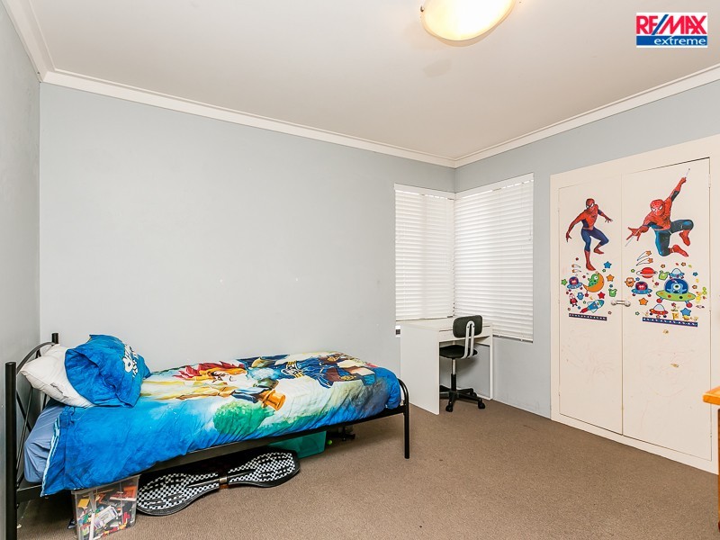 10 Christmas Avenue, Heathridge WA 6027