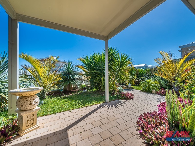 12 Seaside Avenue, Yanchep WA 6035