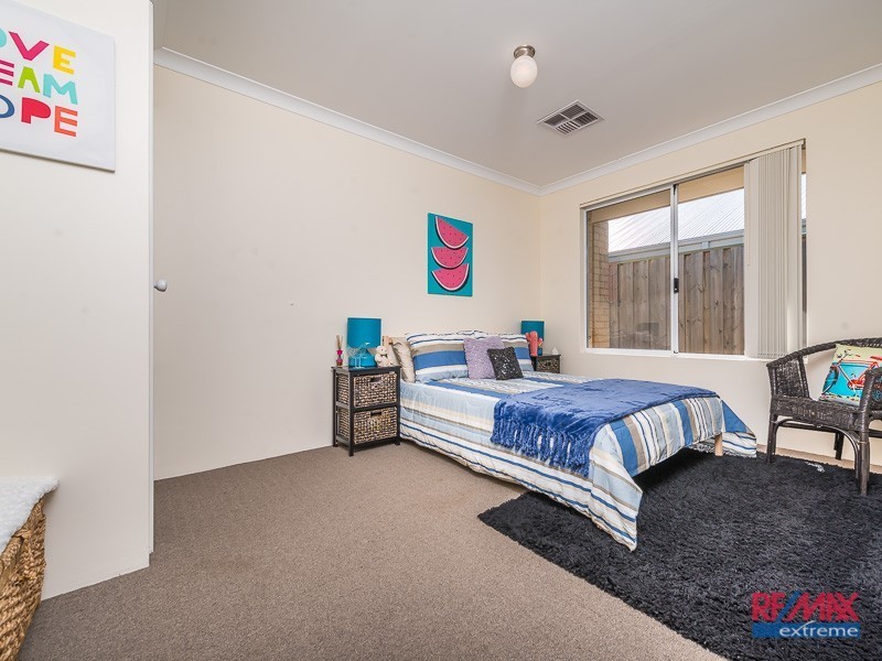 12 Seaside Avenue, Yanchep WA 6035