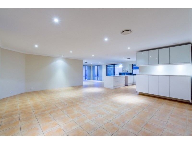 7 Coniston Parkway, Butler WA 6036