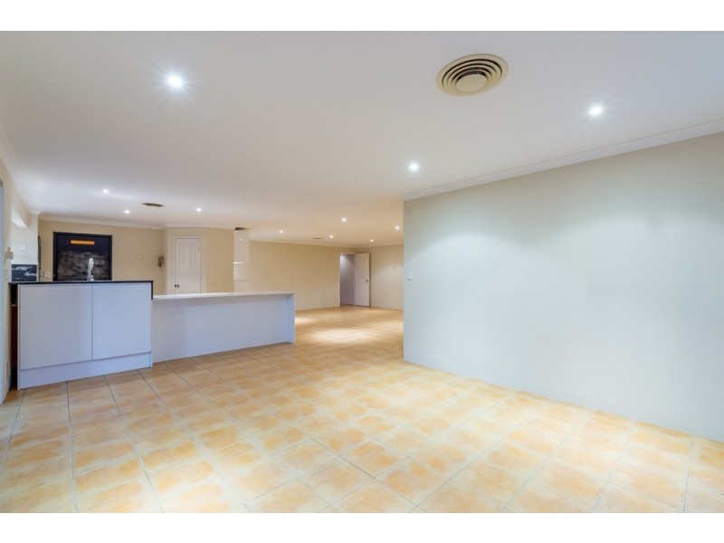 7 Coniston Parkway, Butler WA 6036