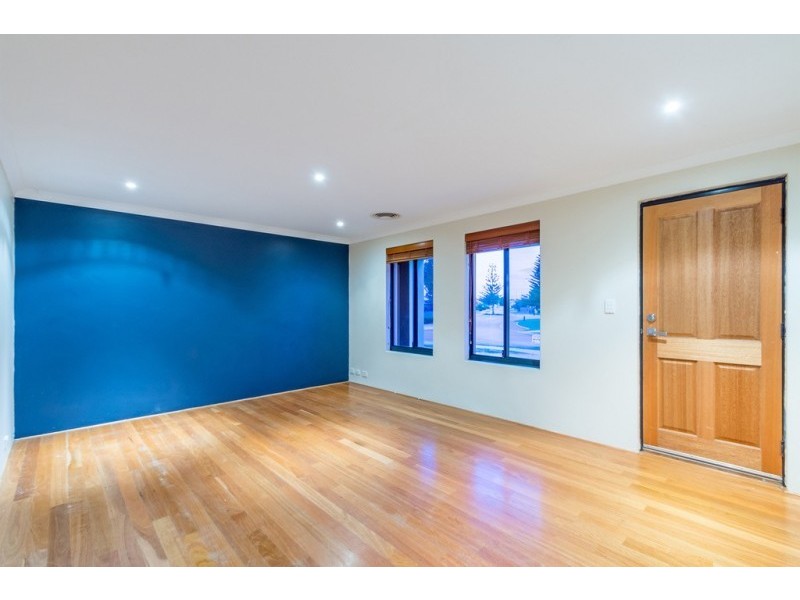 7 Coniston Parkway, Butler WA 6036