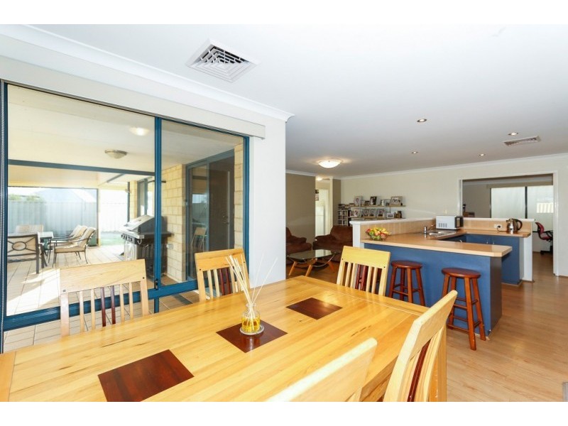 71 Pembury Way, Butler WA 6036