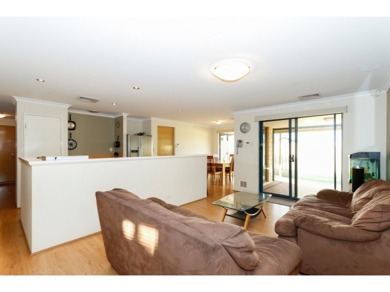 71 Pembury Way, Butler WA 6036