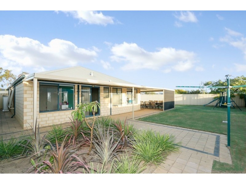 71 Pembury Way, Butler WA 6036